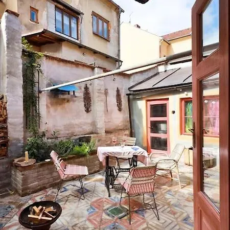 Apartment Za Branou *